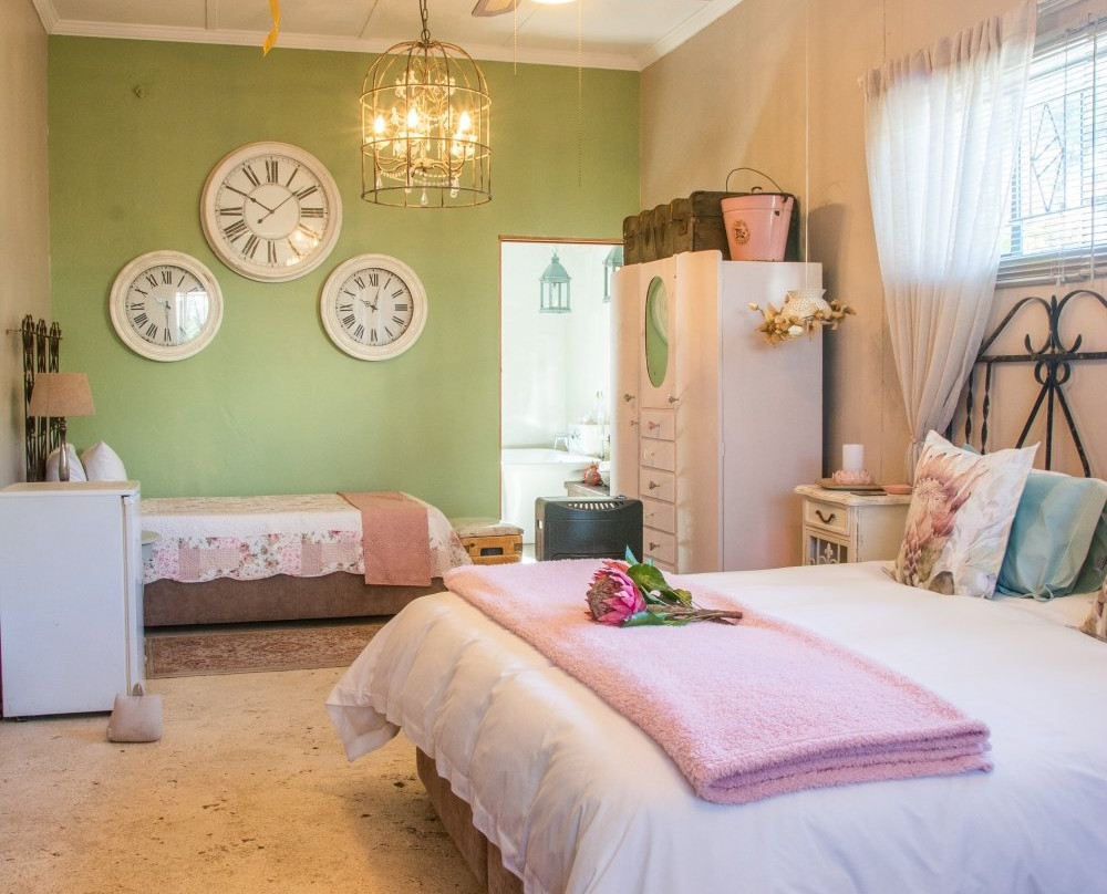 Mirabel Guesthouse主图