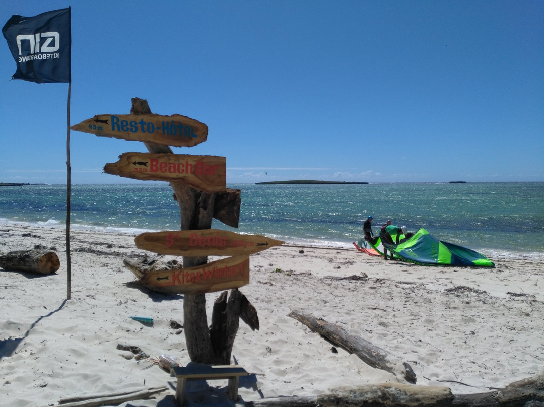 Ocean Lodge Kite & Windsurf景点图片