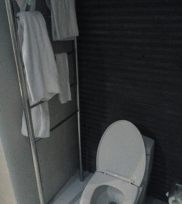 海口五指山国际温泉酒店（骑楼老街日月广场免税店）主图