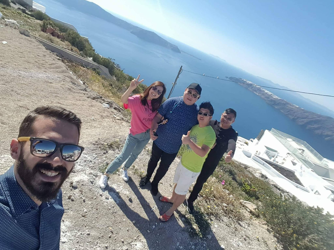 Santorini Guide Tours-伊亚必去景点