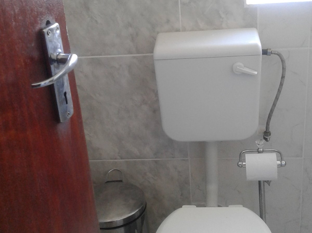 One One Guest House Kuils River主图