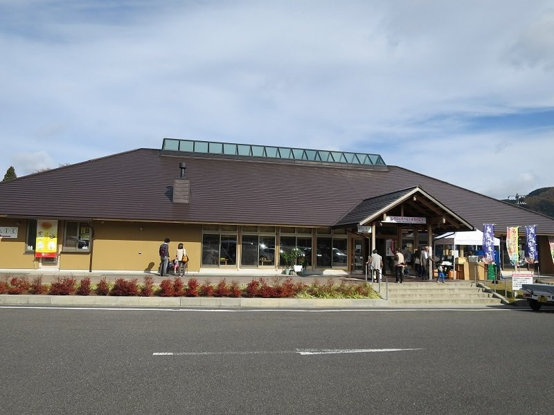 Michi-no-Eki Tataraba Ichibanchi-云南市必去景点