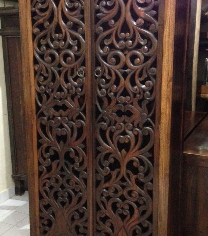 Bali Boo Furniture Store-科纳必去景点