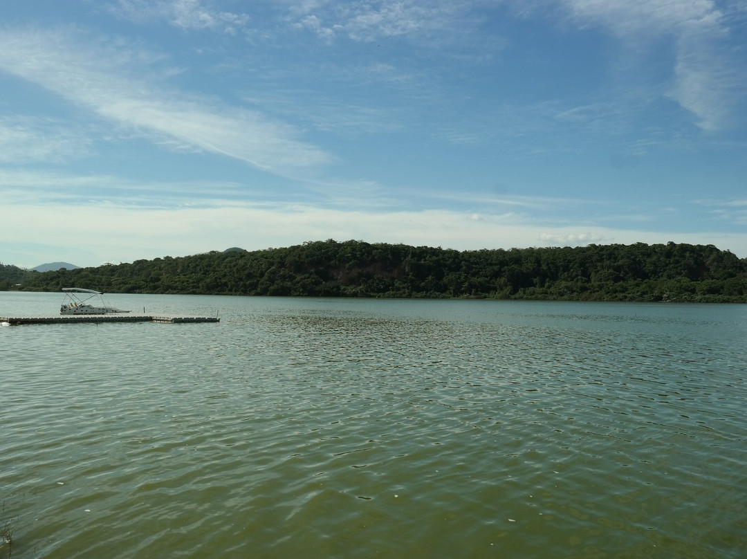 Lagoa de Jacaroá景点图片