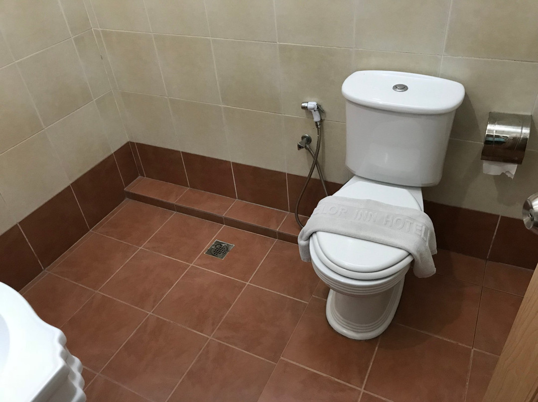 Frazel Inn Hotel主图