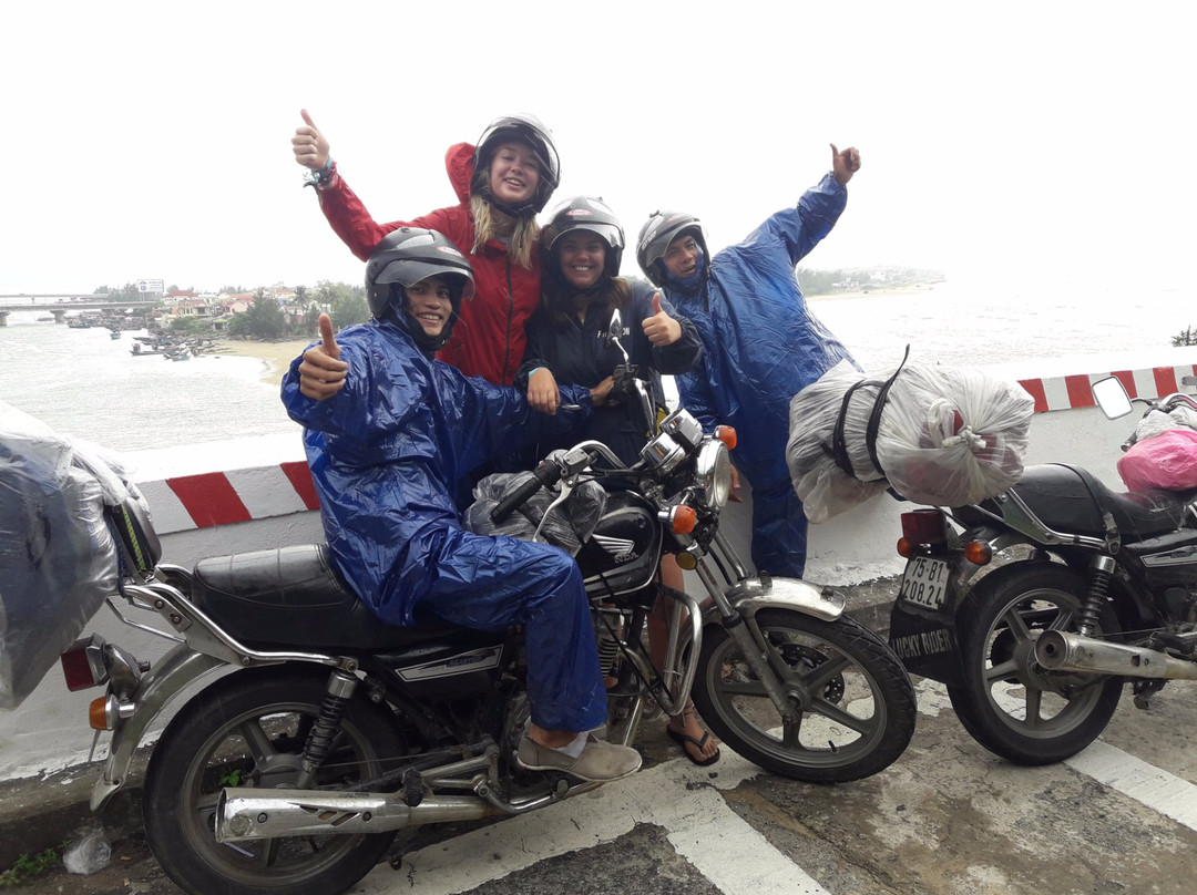 Hue Friendly Tours景点图片