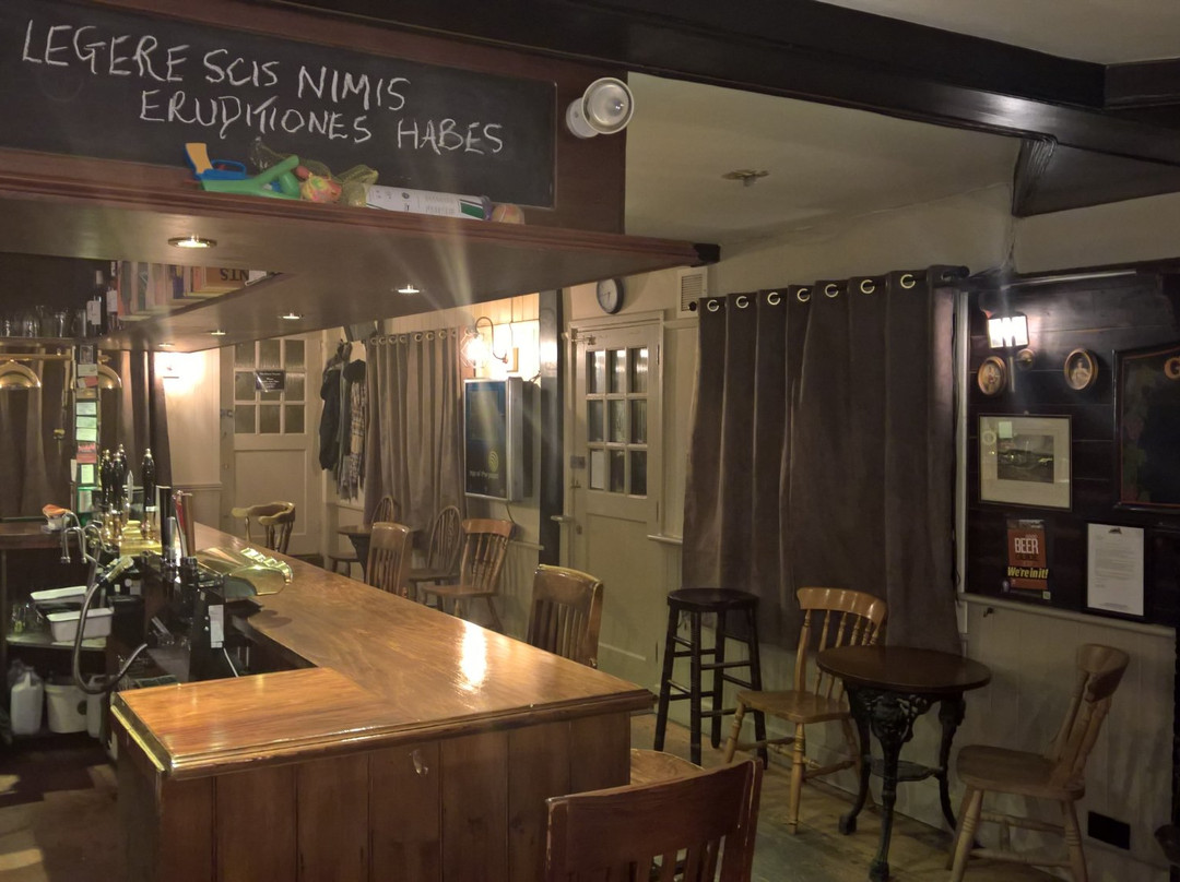 The Grove Tavern景点图片