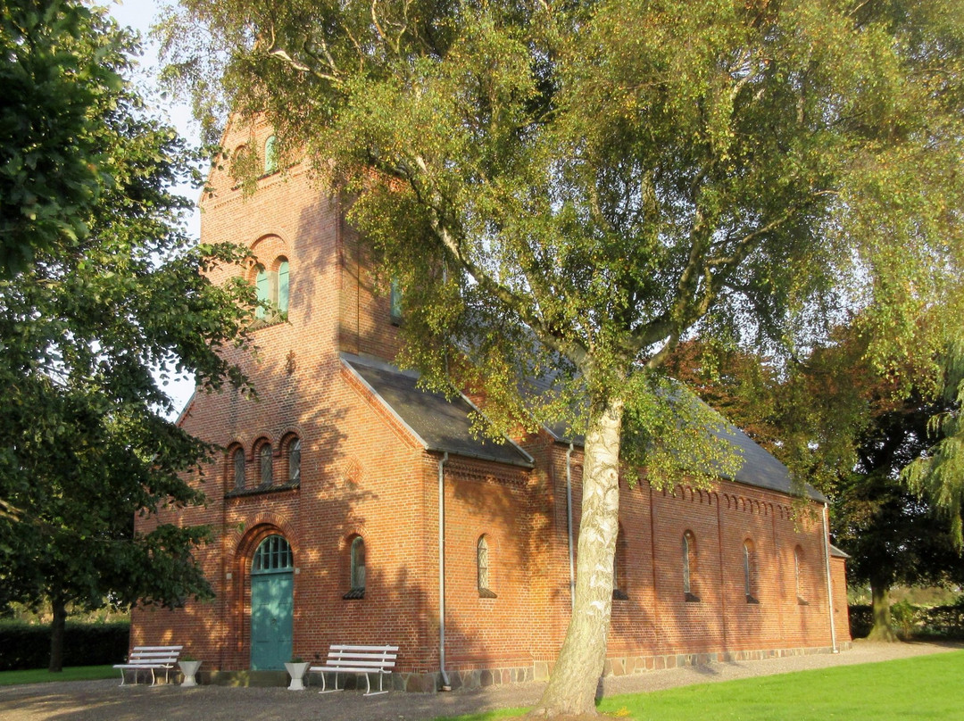 Ommel Kirke-马斯塔尔必去景点