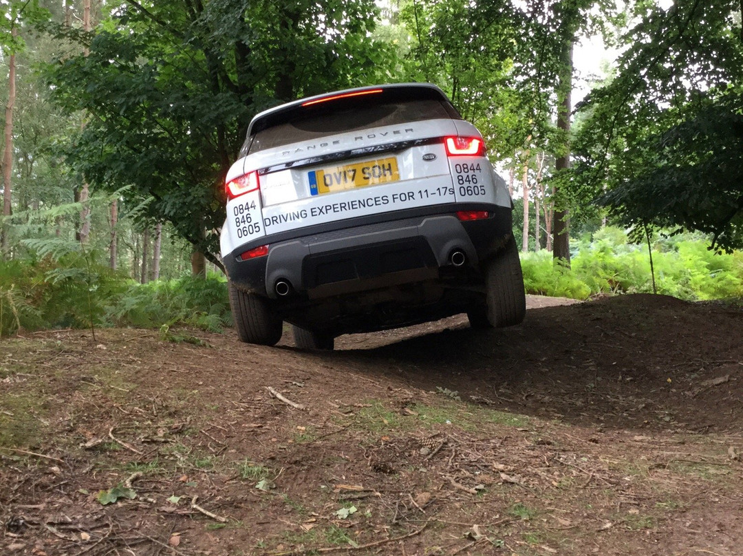Land Rover Start Off-road - Loseley Park景点图片