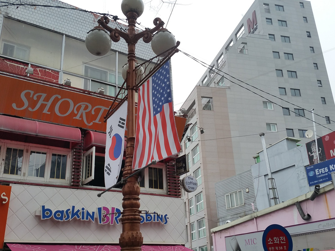 Shinjang Shopping Mall-平泽市必去景点