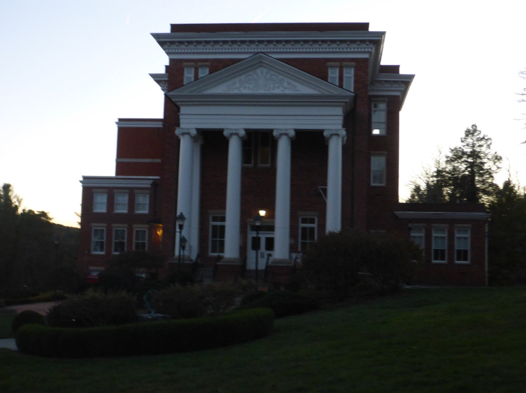 Carnegie Hall-Lewisburg必去景点