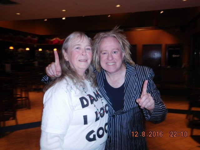 Funny Bone Comedy Club-西得梅因必去景点