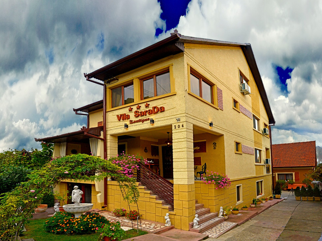 德瓦酒店住宿-Vila Sarada Boutique