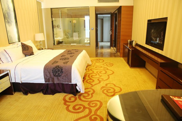 东恒盛国际大酒店主图