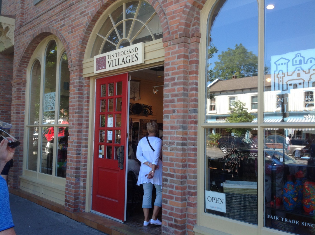 Ten Thousand Villages-滨湖尼亚加拉必去景点