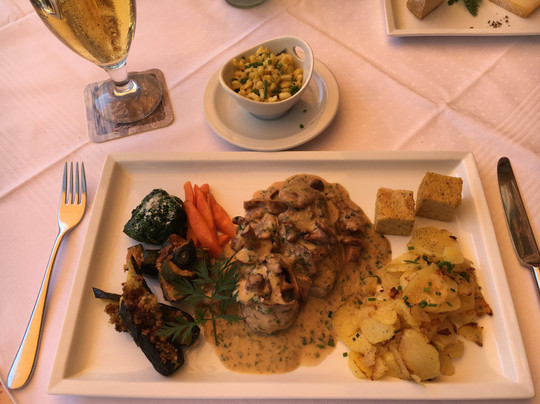 San Cipriano di Tires餐馆和美食-Restaurant Gasthof Edelweiss