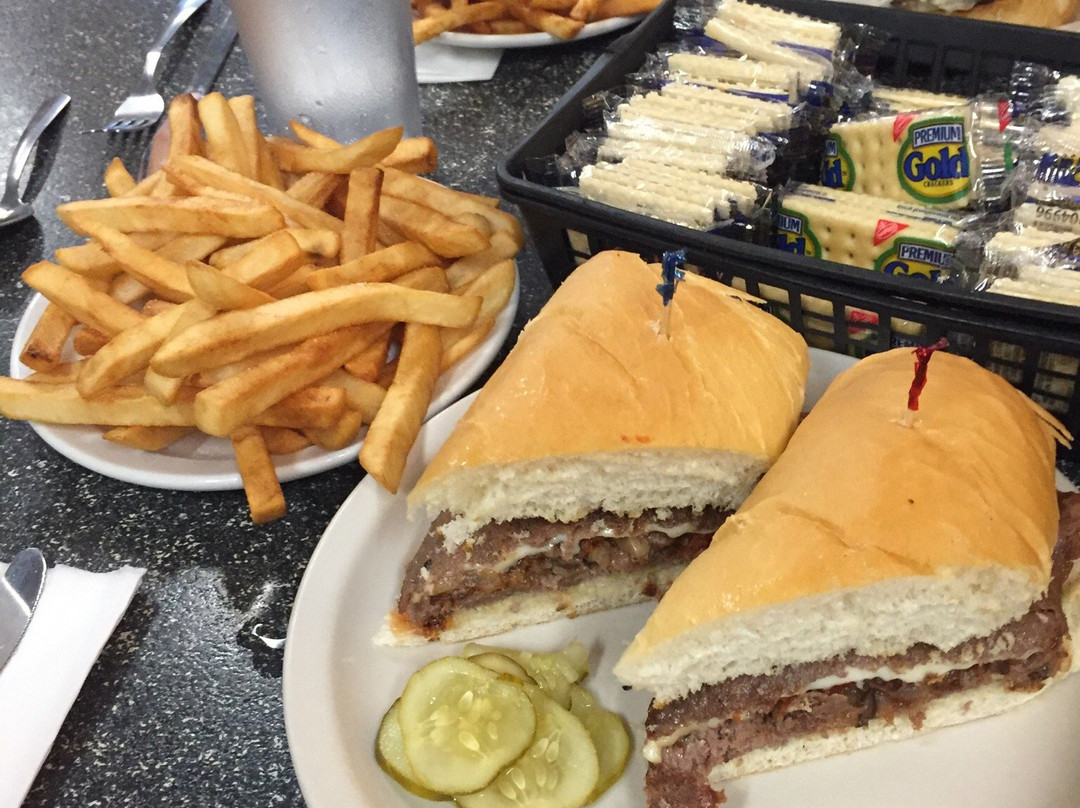 Michigamme餐馆和美食-Buck's Restaurant