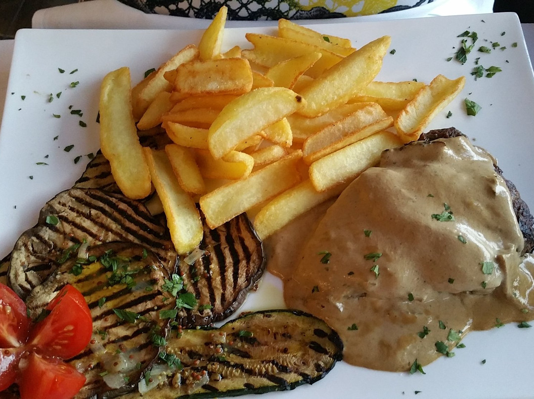 Castillon餐馆和美食-Le Relais de Monti