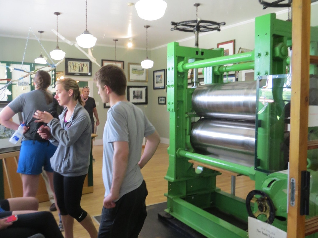 Papeterie Saint-Gilles-Saint-Joseph-de-la-Rive必去景点