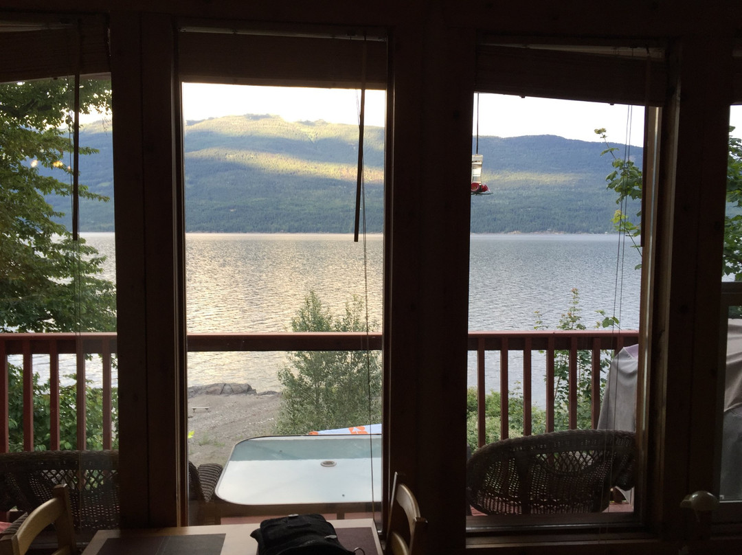Ainsworth Hot Springs Suites - Guest House