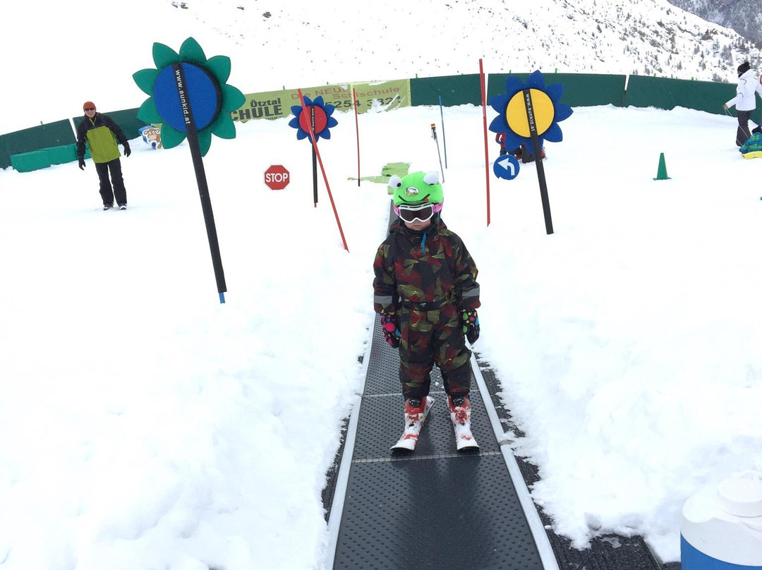 Ski School & Bike School Oetztal景点图片