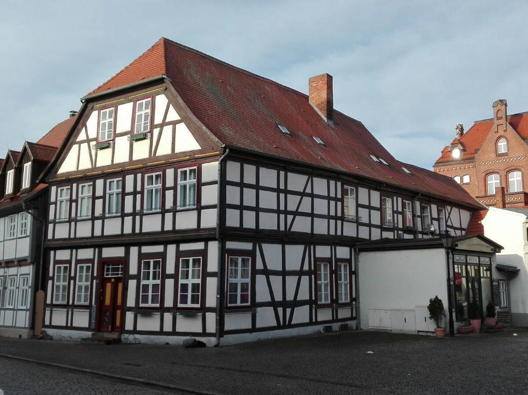 Marktplatz-Tangermuende必去景点