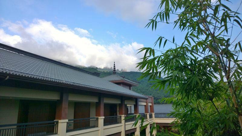 海南七仙岭温泉度假酒店主图