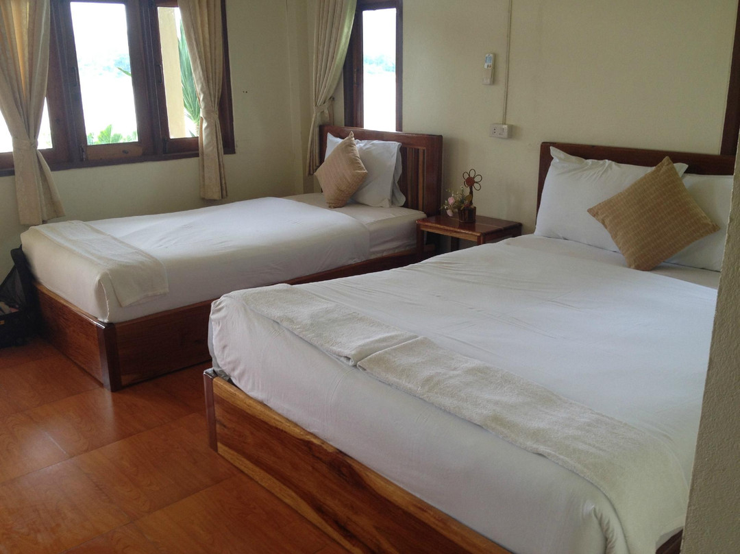 Peerada River View Resort