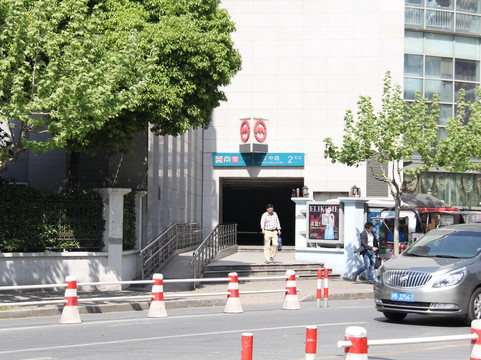 时光漫步S酒店（上海火车站店）主图