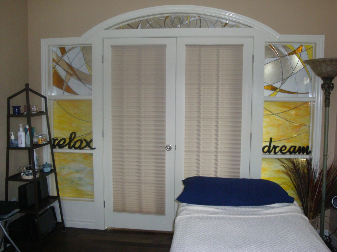 Circle of the Sun Healing Room-Kincardine必去景点