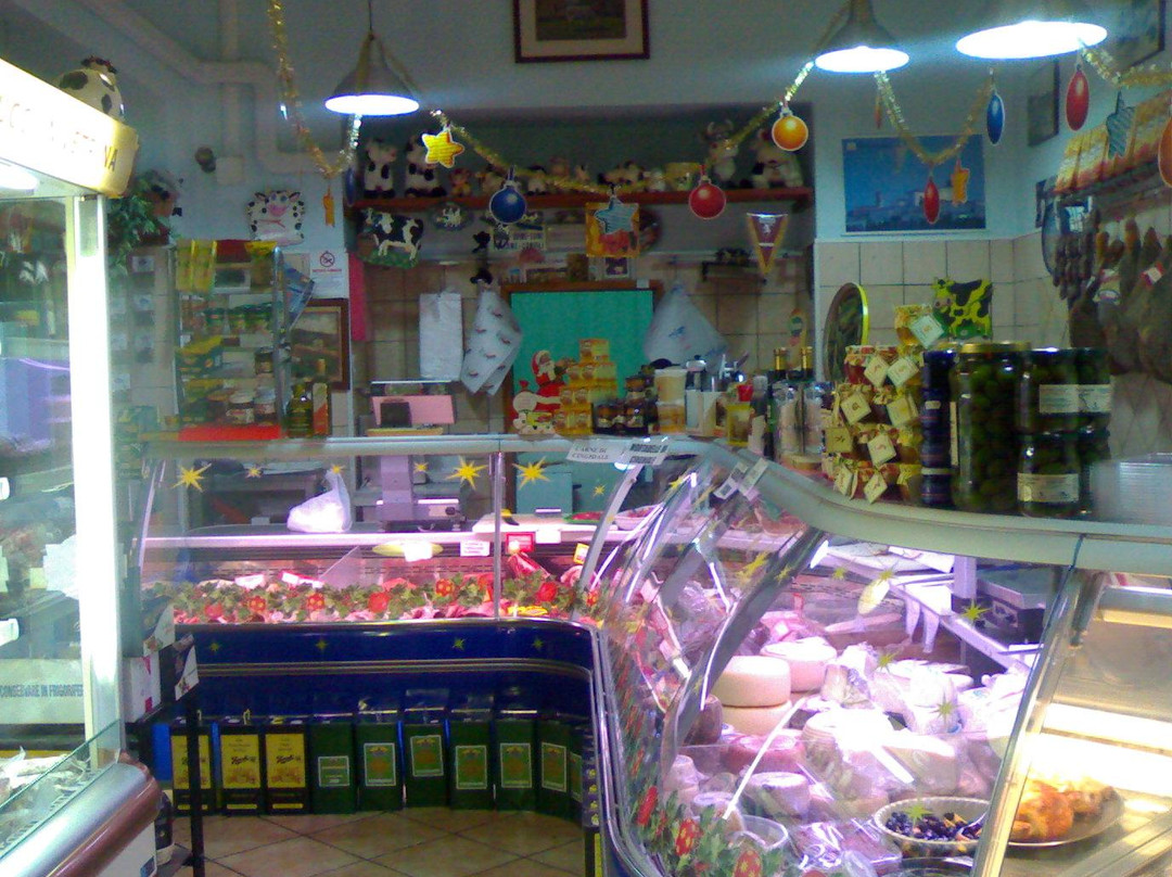 Macelleria LA IMPERIALE-曼恰诺必去景点