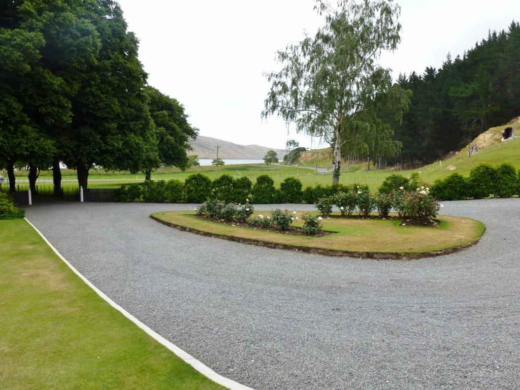Manderley Farm景点图片