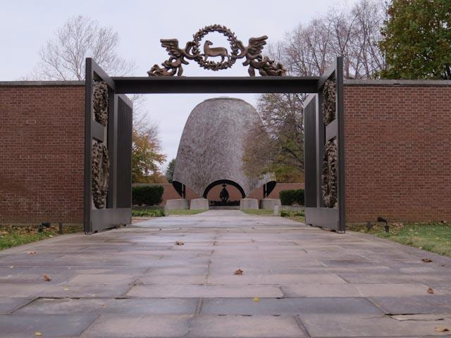 Roofless Church-New Harmony必去景点