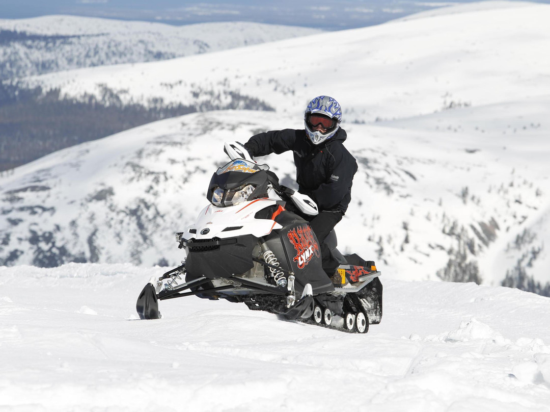Snow Fun Safaris Lapland-Akaslompolo必去景点