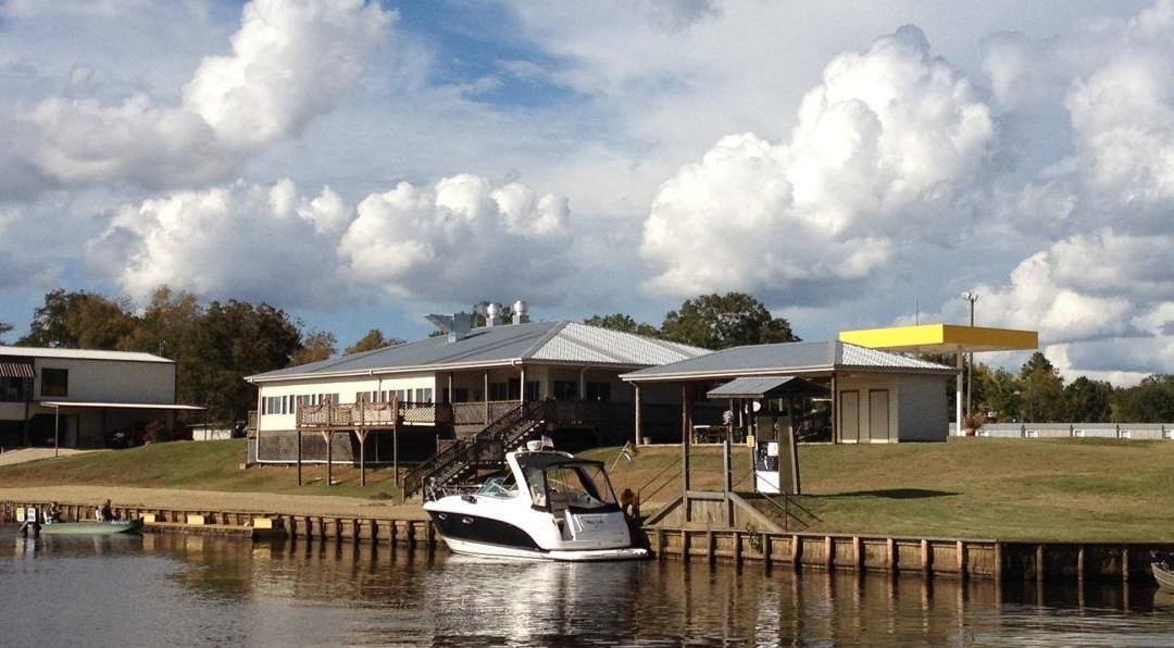 Midway Motel, Marina & RV Park