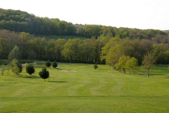 La Sorelle - Golf Hôtel Restaurant-Villette-sur-Ain必去景点