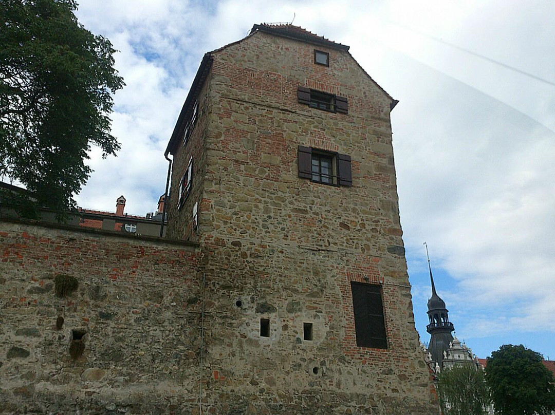 Photo Gallery Tower-马里博尔必去景点
