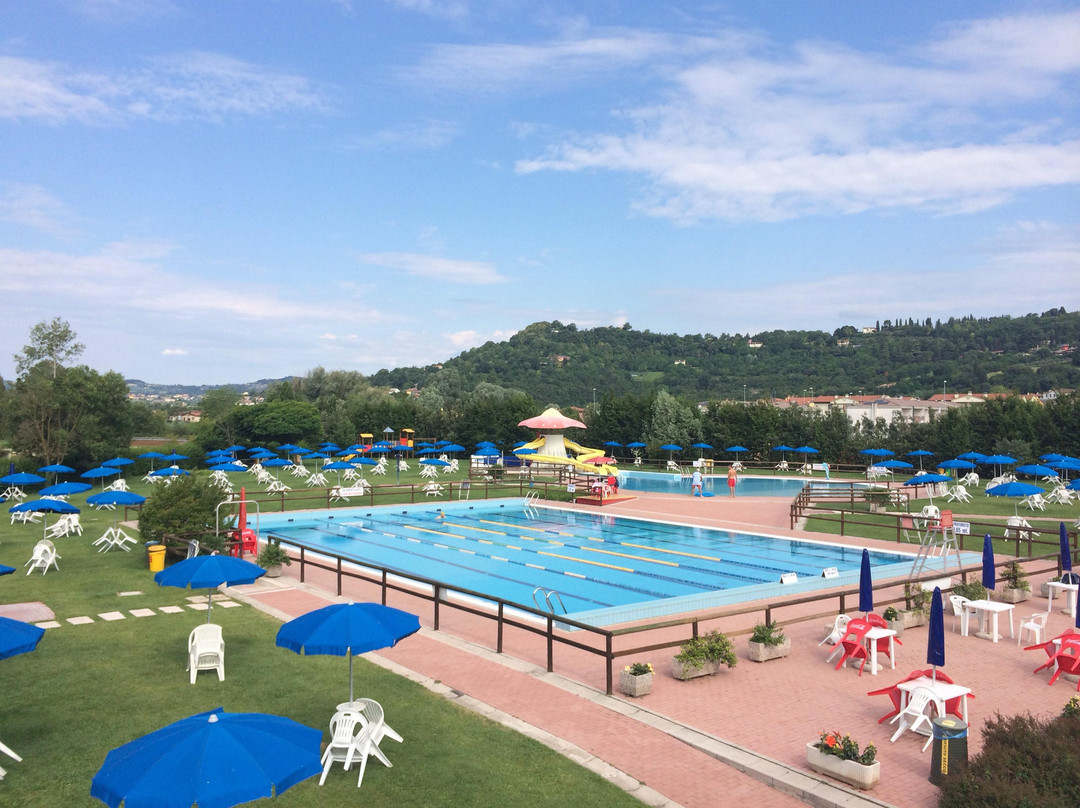 Leosport Piscina di Creazzo景点图片