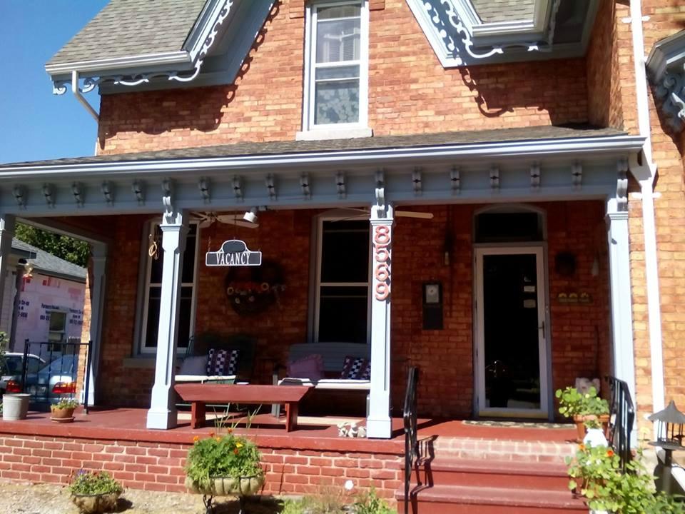 Lake Street Manor Bed & Breakfast-浴室