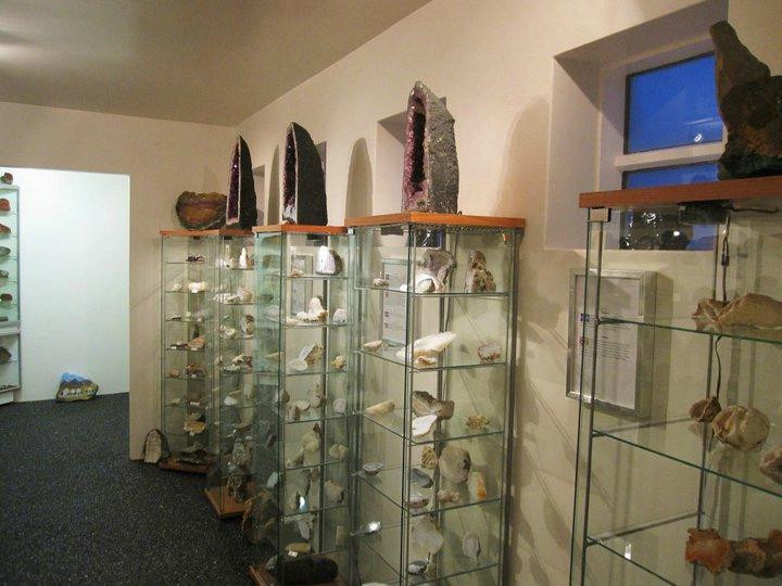 Huldusteinn-赫本必去景点