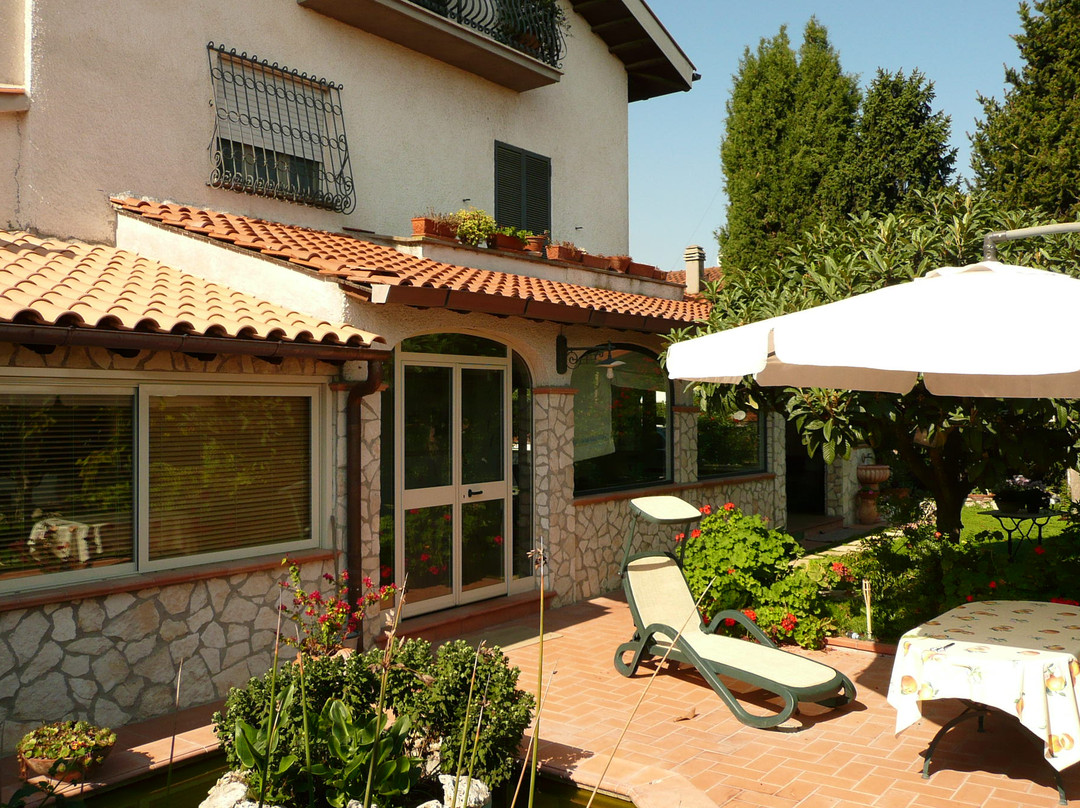 La Massimina-Casal Lumbroso酒店住宿-A Casa Sorriso