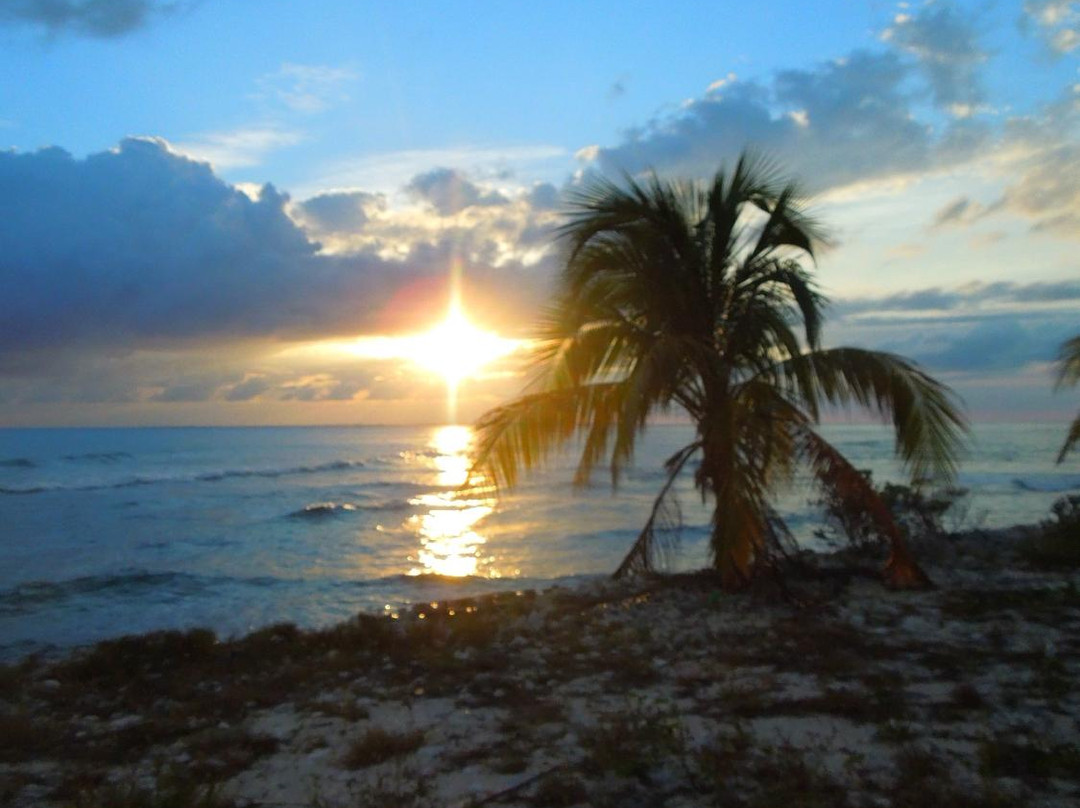 West End Point Outlook-Cayman Brac必去景点