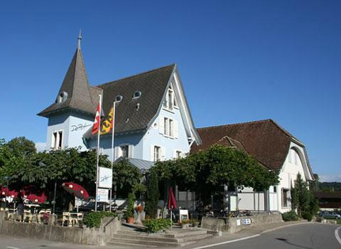 Erlach餐馆和美食-Restaurant Du Port