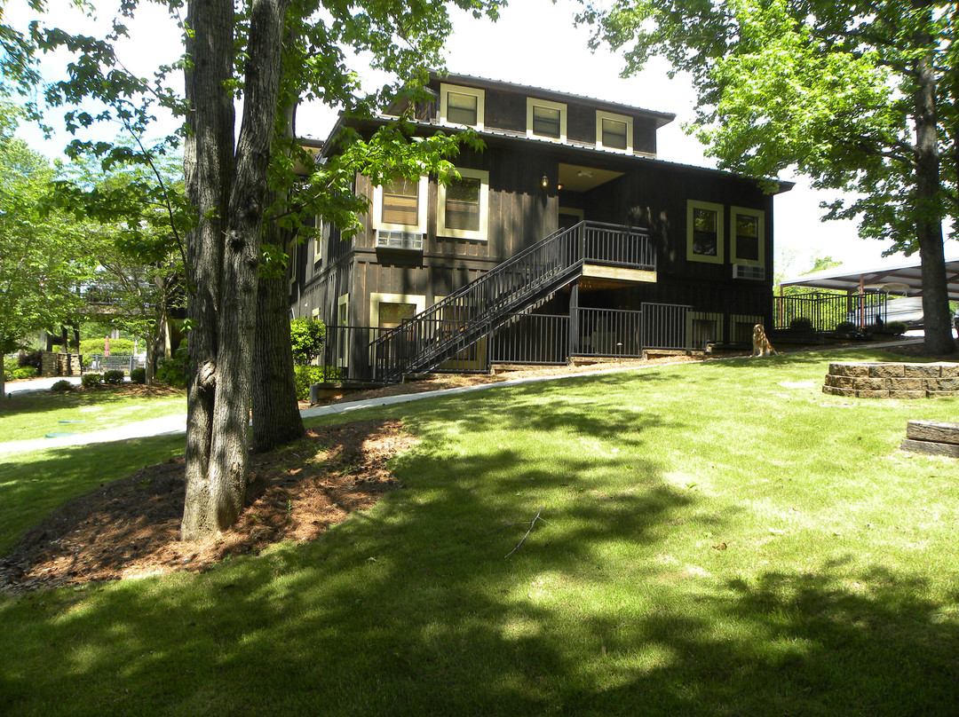 Creekside Lodge & Conference Center