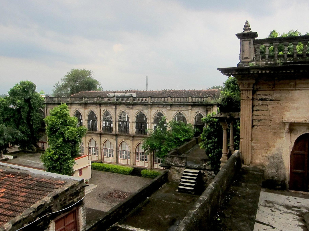 Rajkot District旅游景点-Naulakha Palace