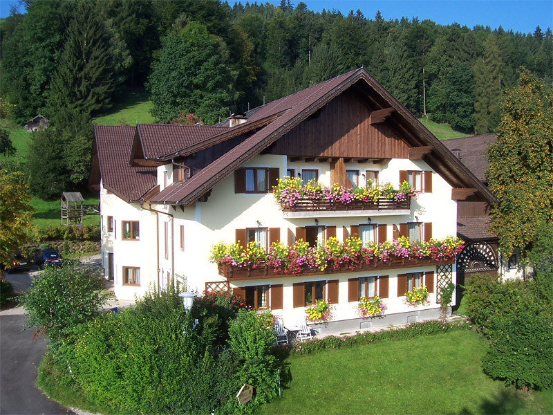 Nussdorf am Attersee酒店住宿-Bauernhof Schustergut