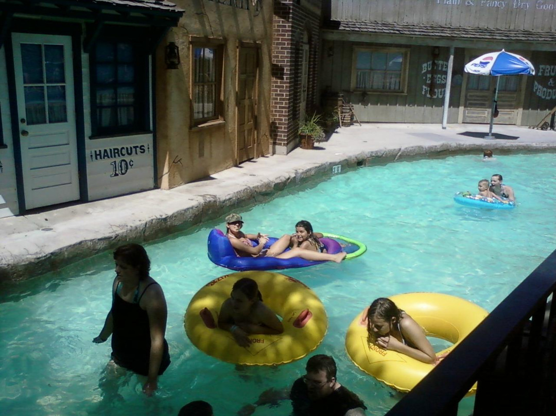 Cherry Hill Water Park景点图片