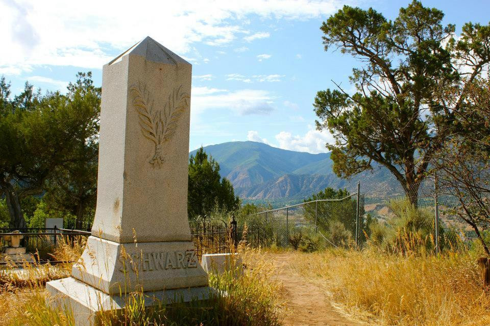 Linwood Cemetery-格伦伍德温泉必去景点