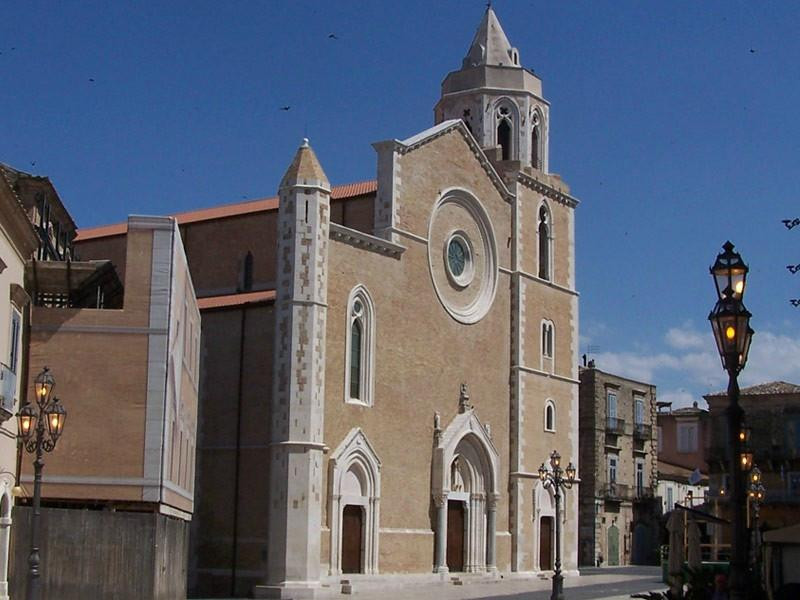 Duomo-Lucera必去景点