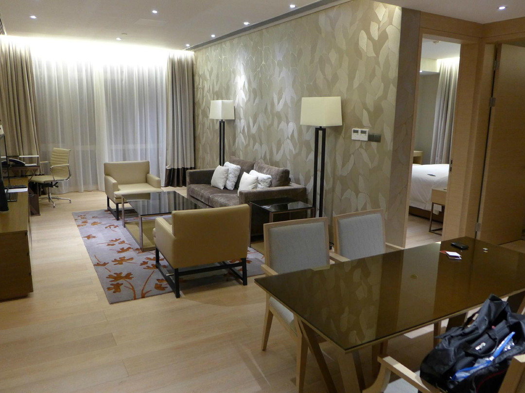 广州辉盛阁国际公寓（万菱汇店）主图